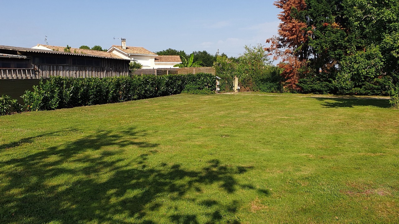 Photo of Outdoor in Listrac-Medoc