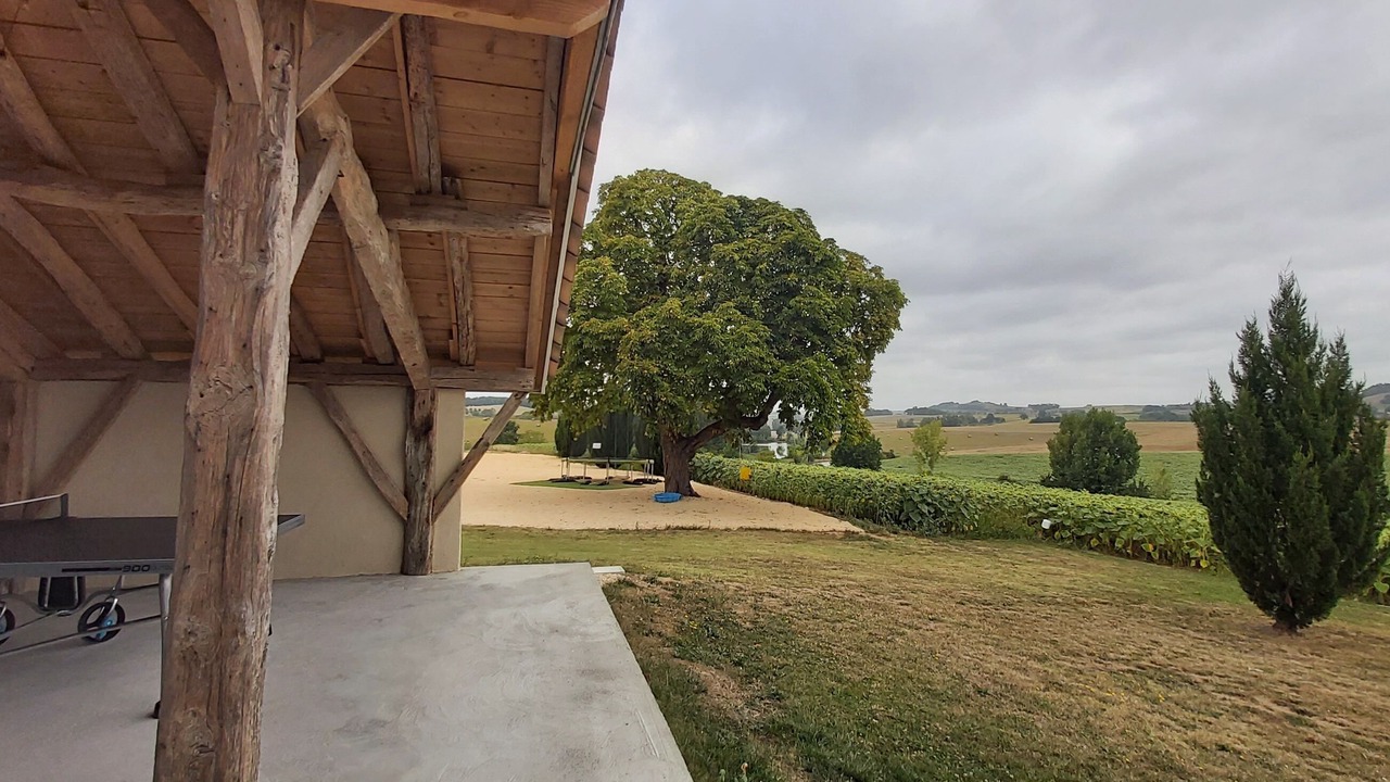 Photo of Outdoor in Montastruc