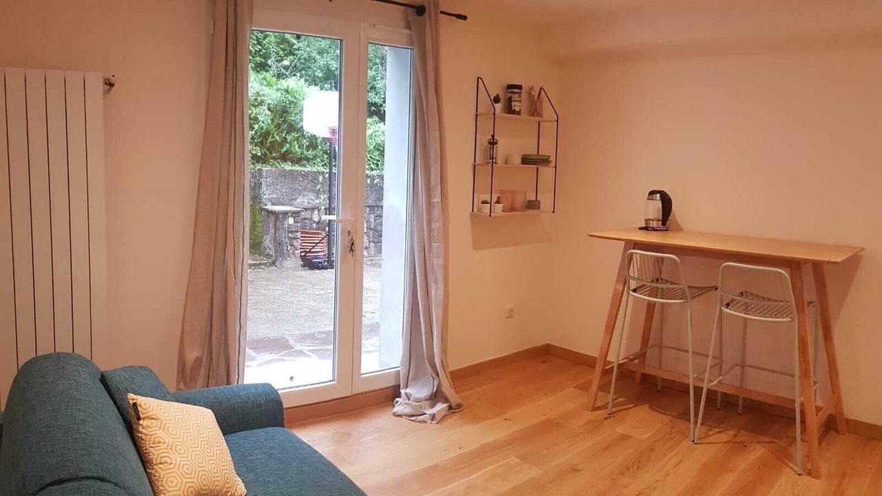 Photo of Livingroom in Ustaritz