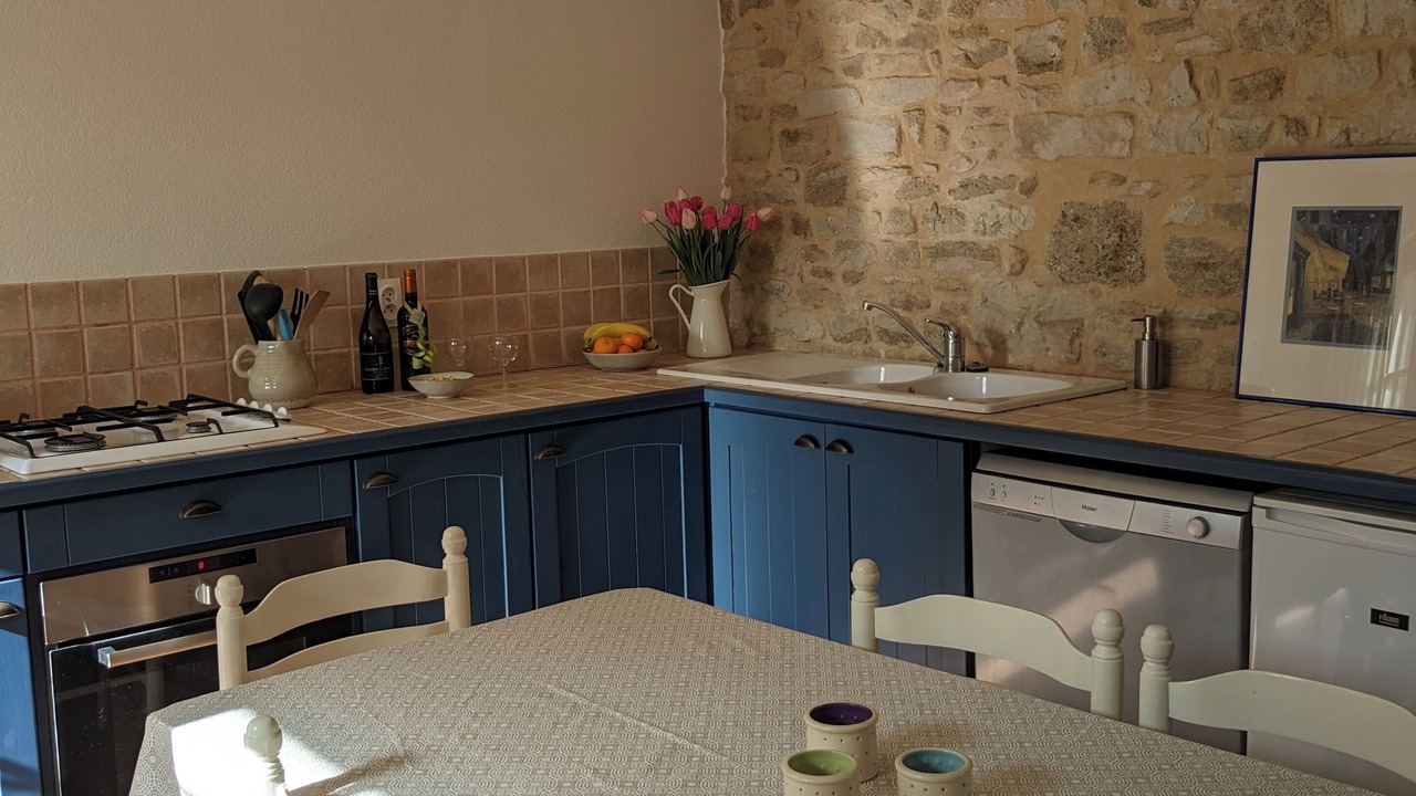 Photo of Kitchen in Saint-Georges-de-Noisne