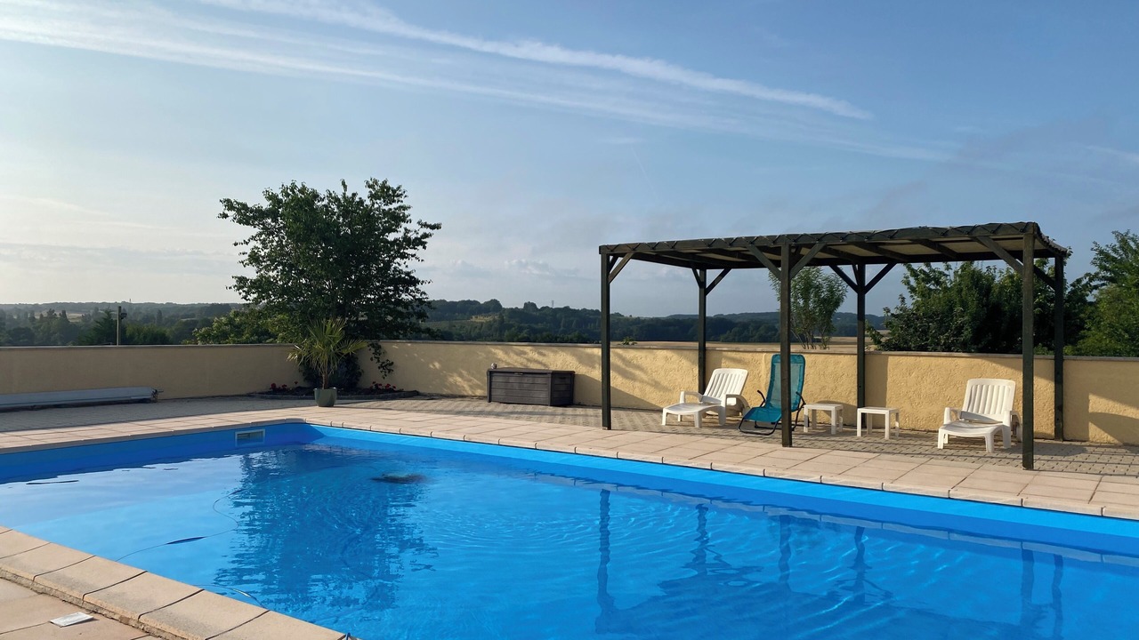 Photo of Outdoor in Chatenet