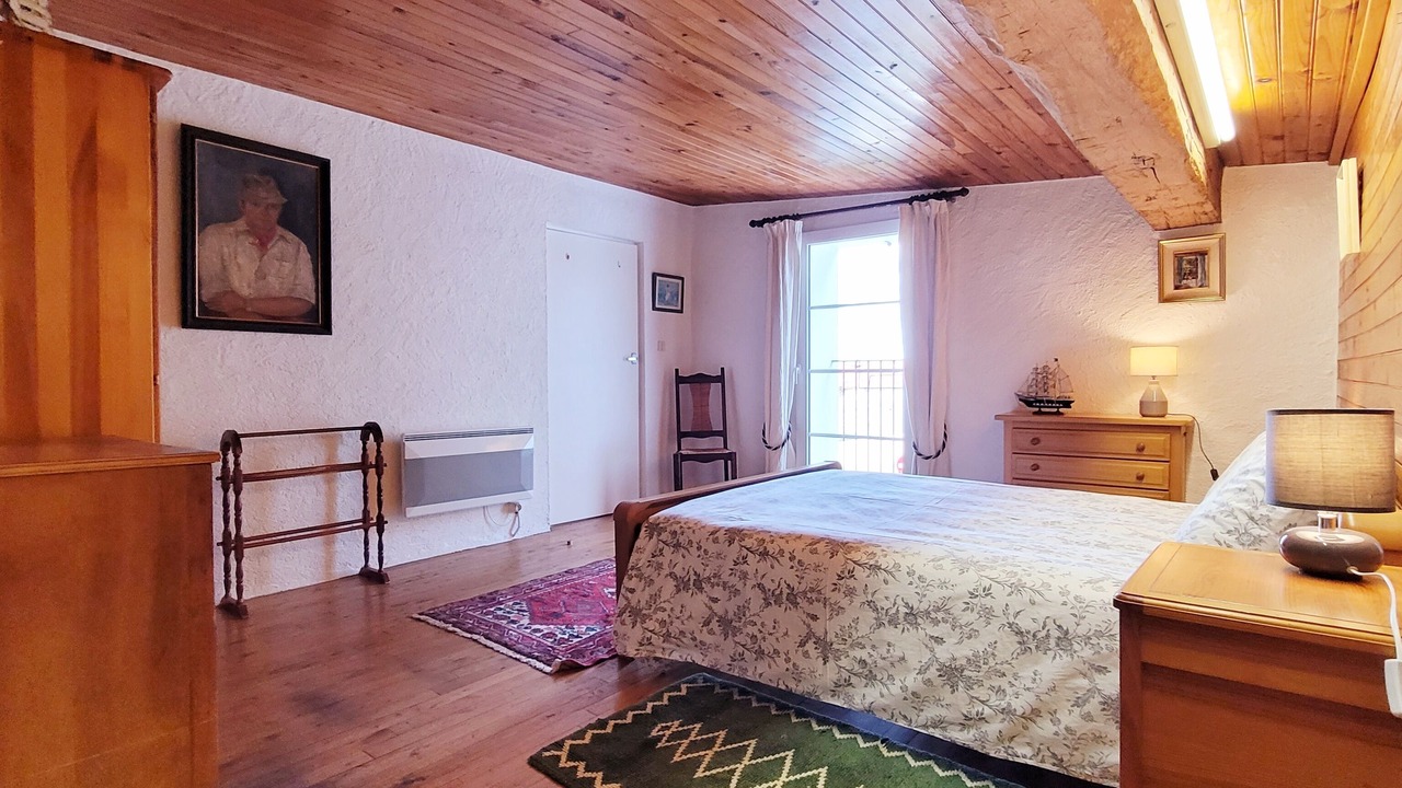 Photo of Bedroom in Douchapt