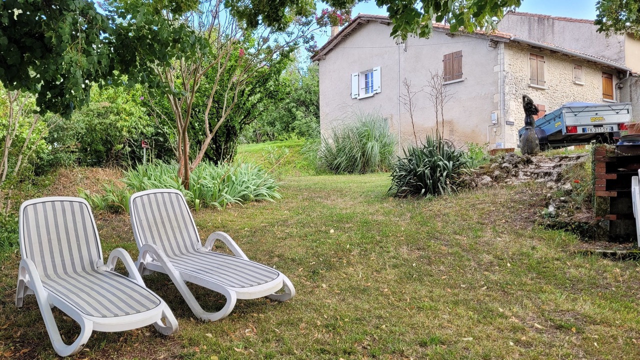 Photo of Outdoor in Douchapt