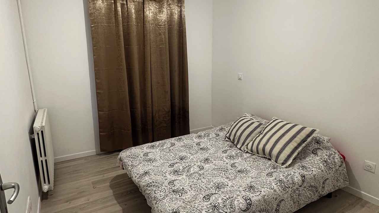 Photo of Bedroom in Limoges