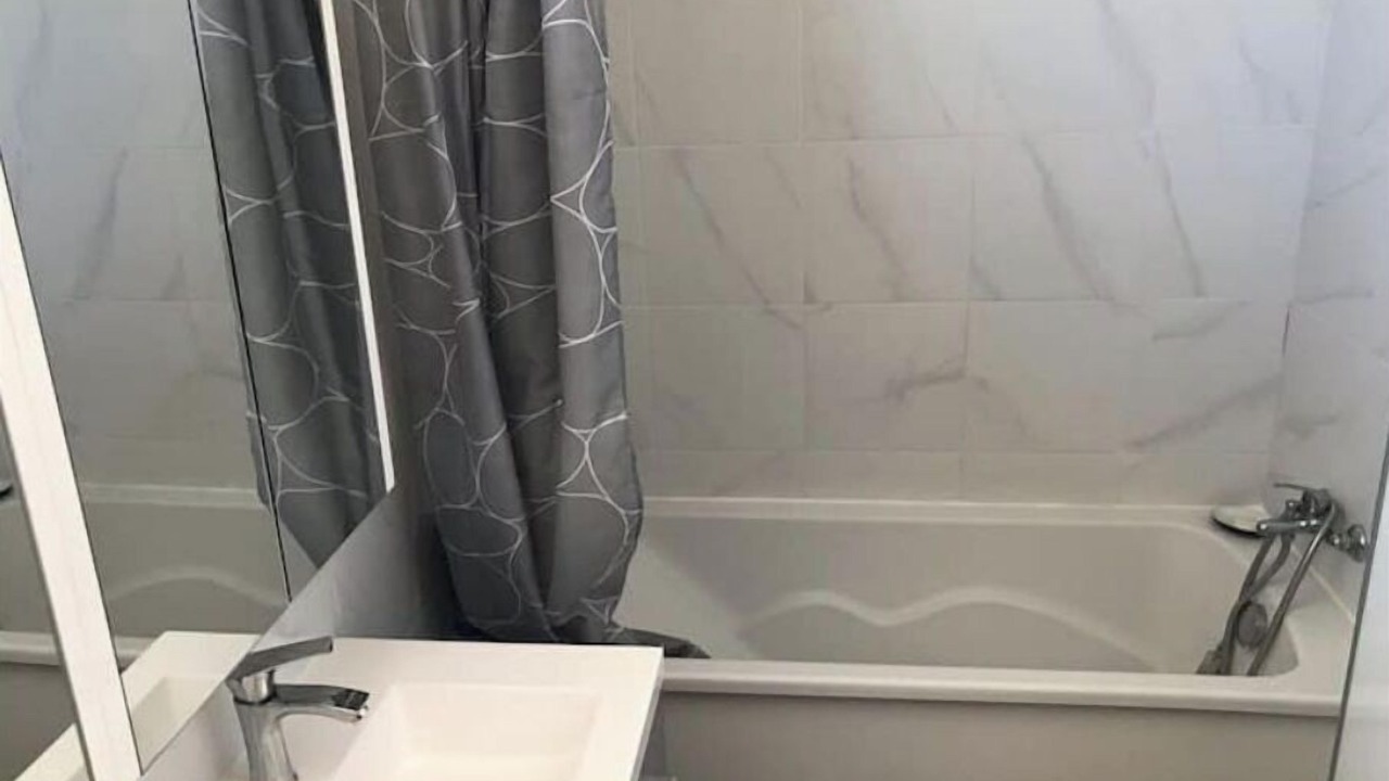 Photo of Bathroom in Gradignan