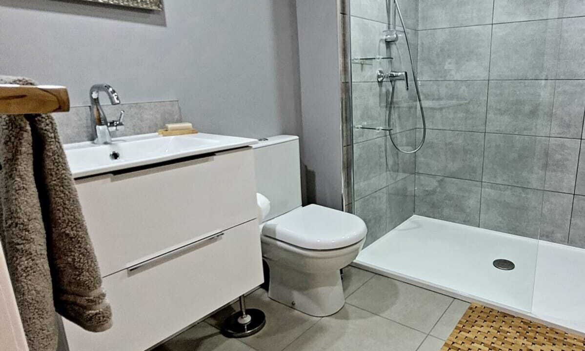 Photo of Bathroom in Saint-Mathieu