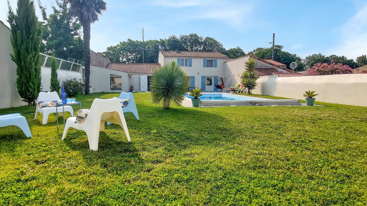 Photo of Outdoor in Marennes