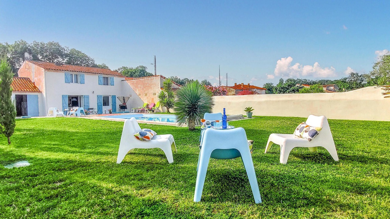 Photo of Outdoor in Marennes