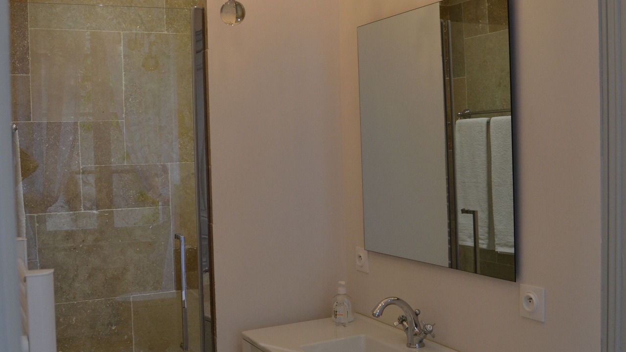 Photo of Bathroom in Saint-Justin