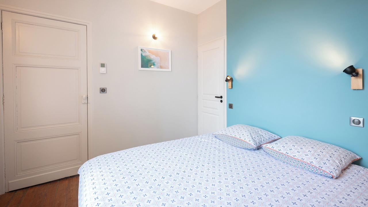 Photo of Bedroom in Saint-Hilaire-de-Lusignan