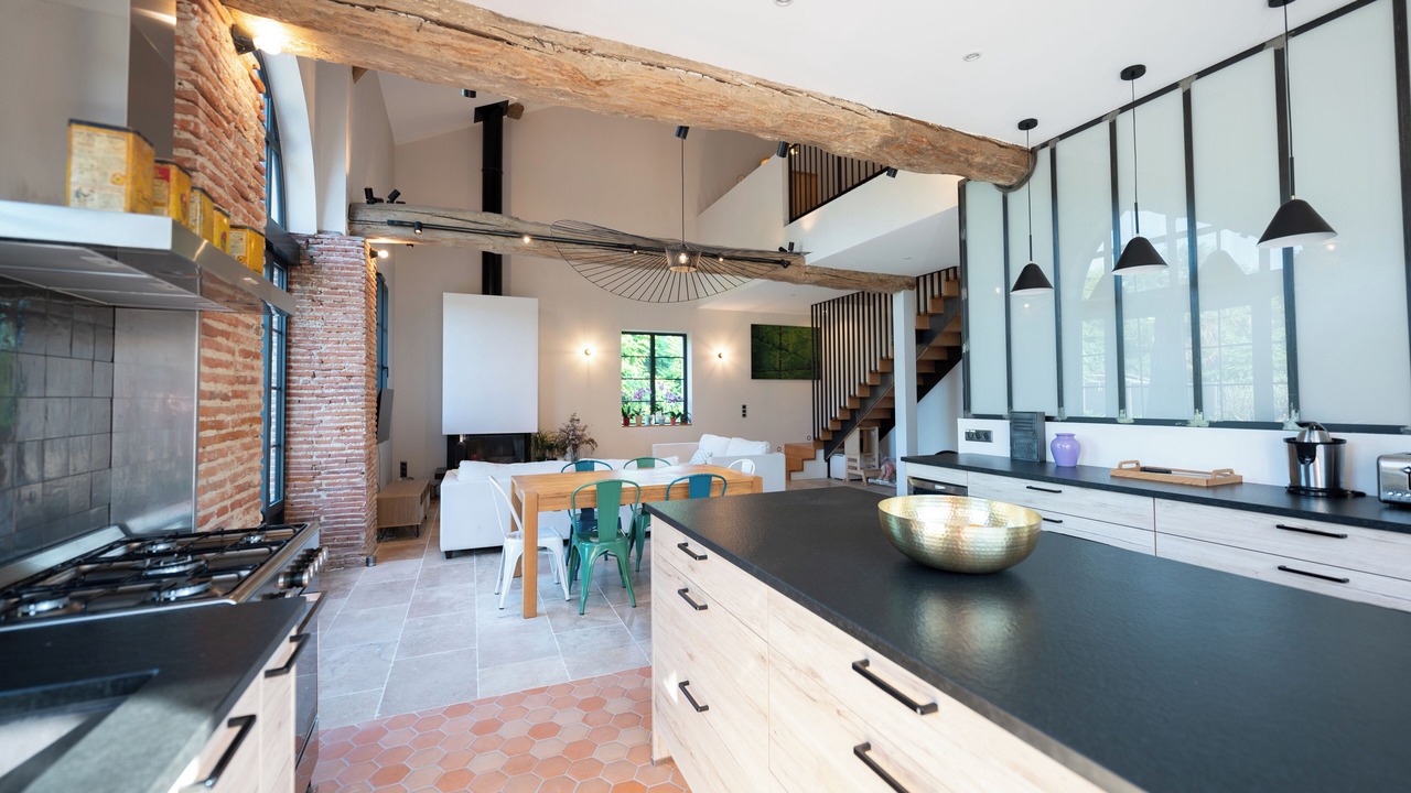 Photo of Kitchen in Saint-Hilaire-de-Lusignan