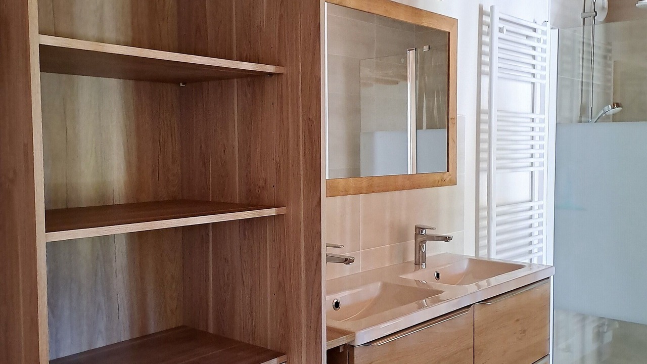 Photo of Bathroom in Saint-Andre-de-Cubzac