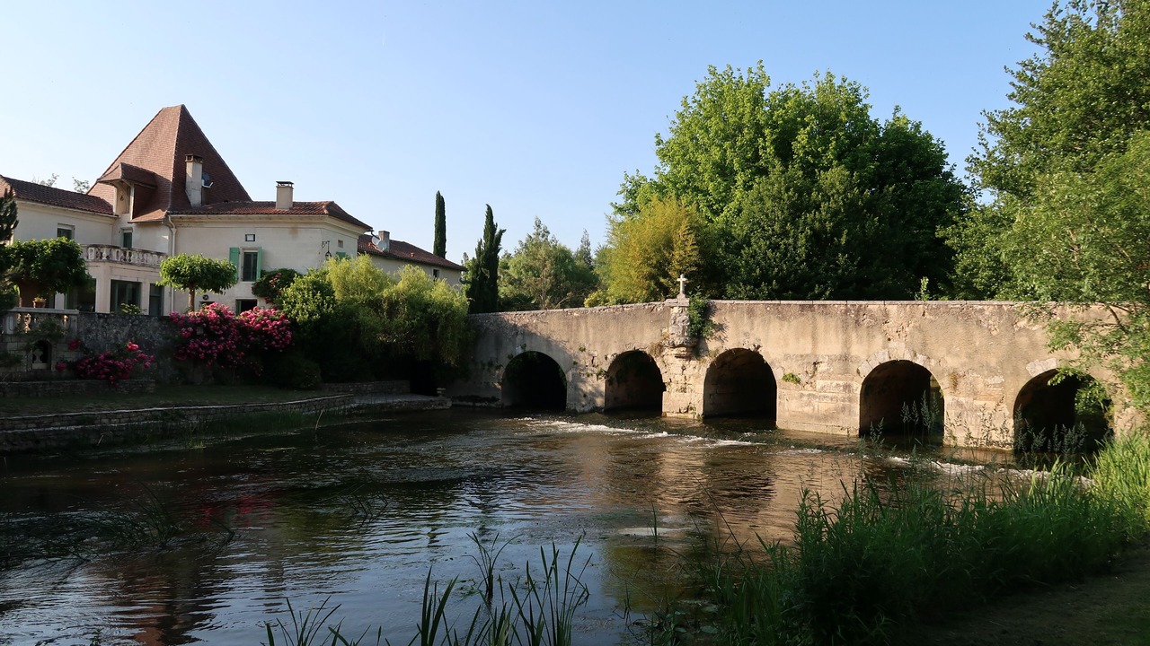 Photo of Others in Saint-Aulaye-Puymangou