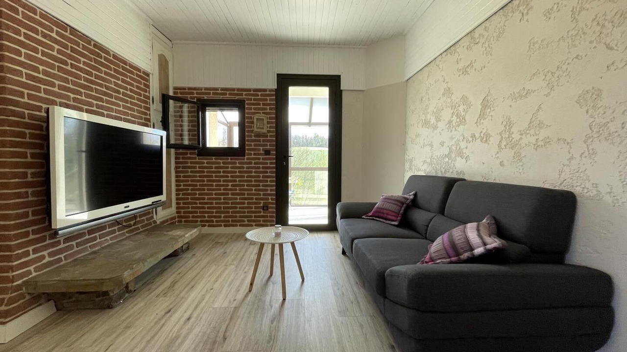 Photo of Livingroom in Asson