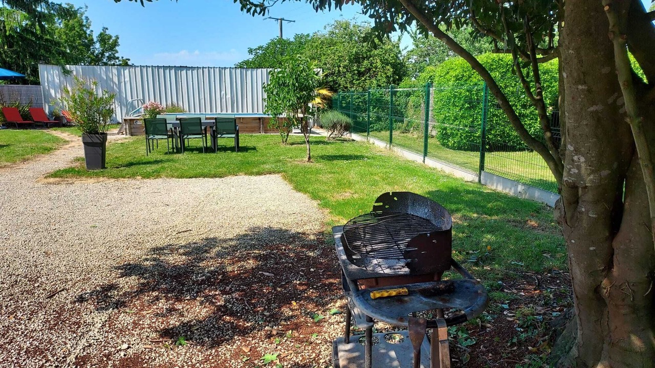 Photo of Outdoor in Jazennes