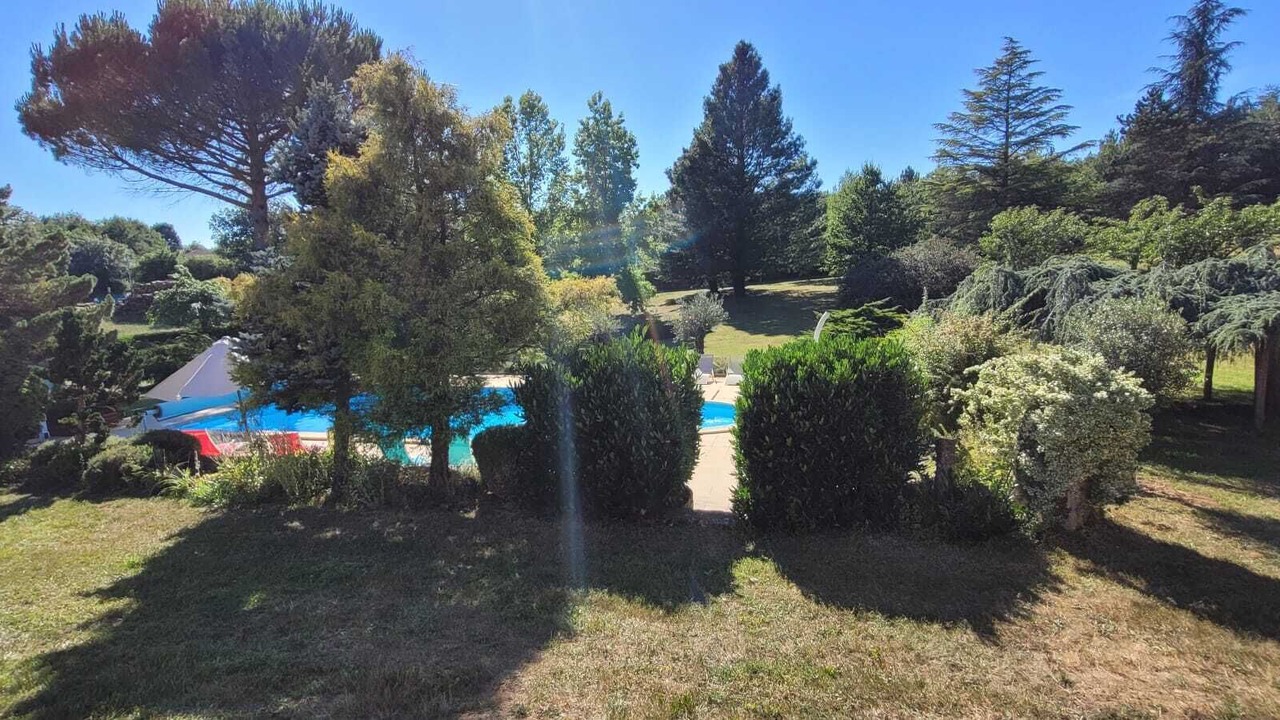 Photo of Outdoor in Lacapelle-Biron