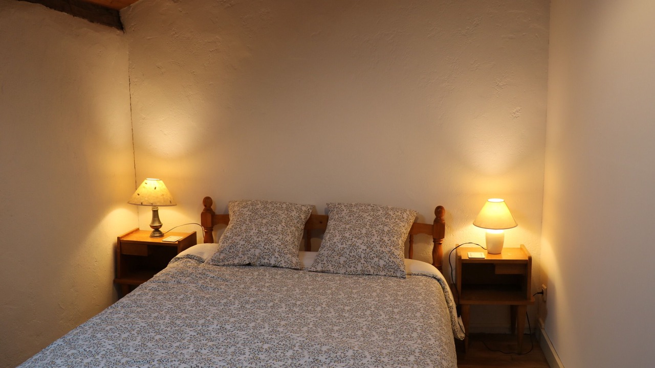 Photo of Bedroom in Milhac-de-Nontron