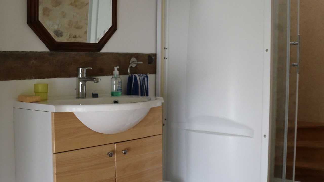 Photo of Bathroom in Milhac-de-Nontron