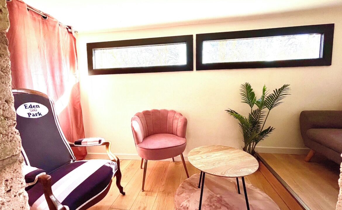 Photo of Livingroom in Biras