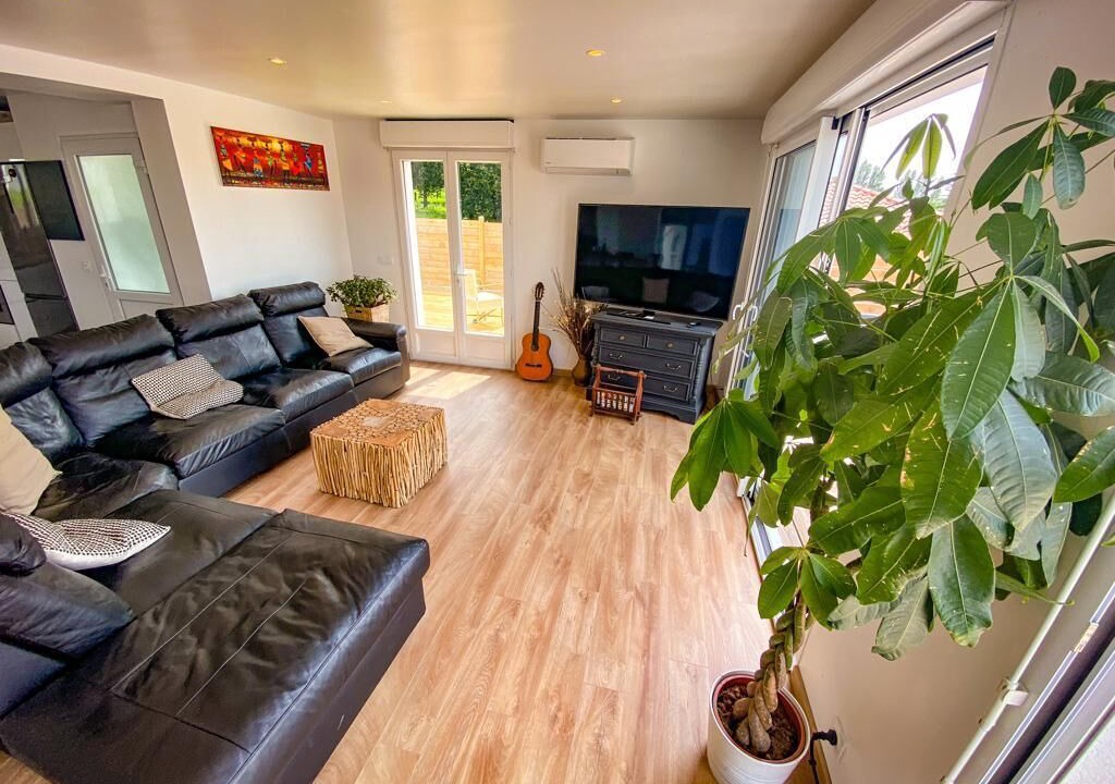 Photo of Livingroom in Riviere-Saas-et-Gourby