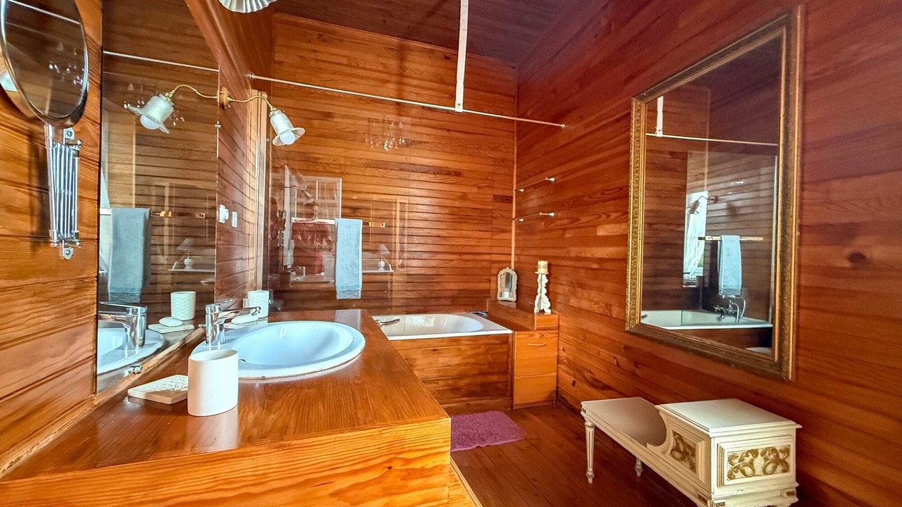Photo of Bathroom in Astaffort