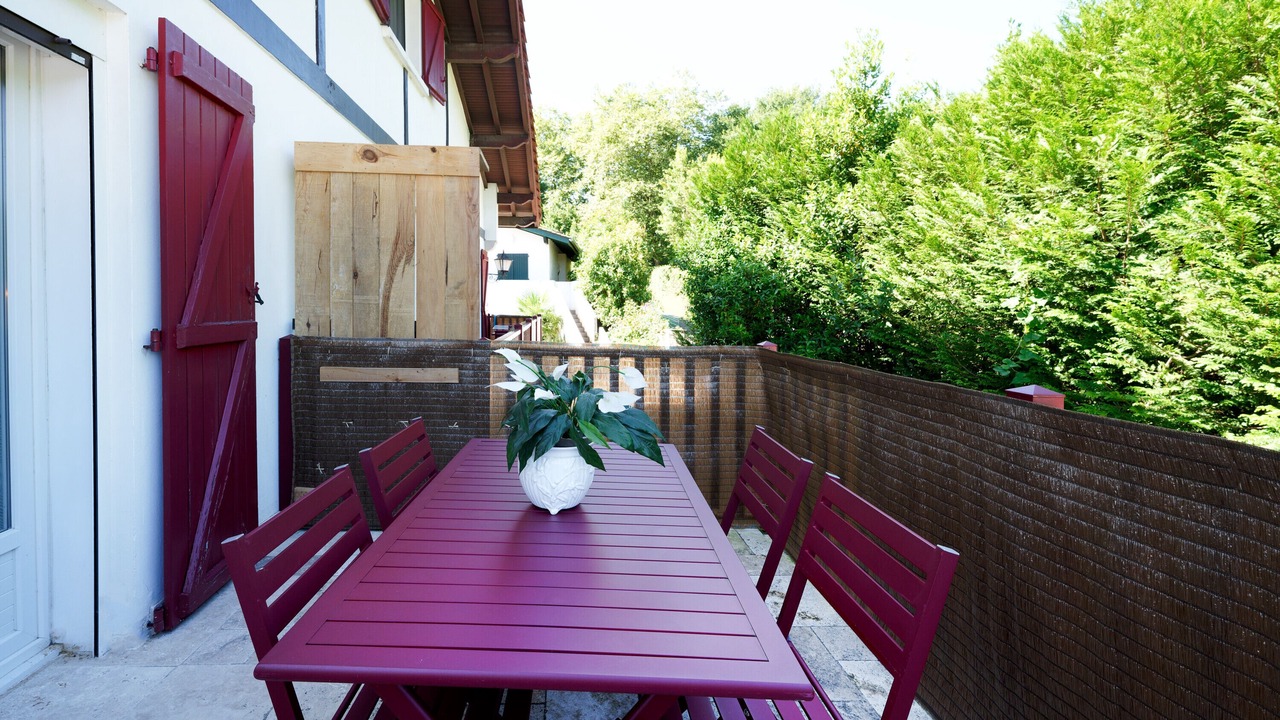 Photo of Outdoor in Behobie