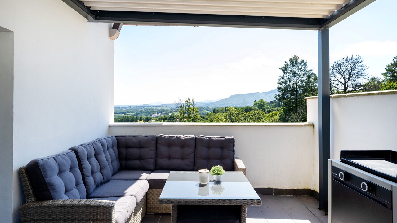 Photo of Outdoor in Behobie