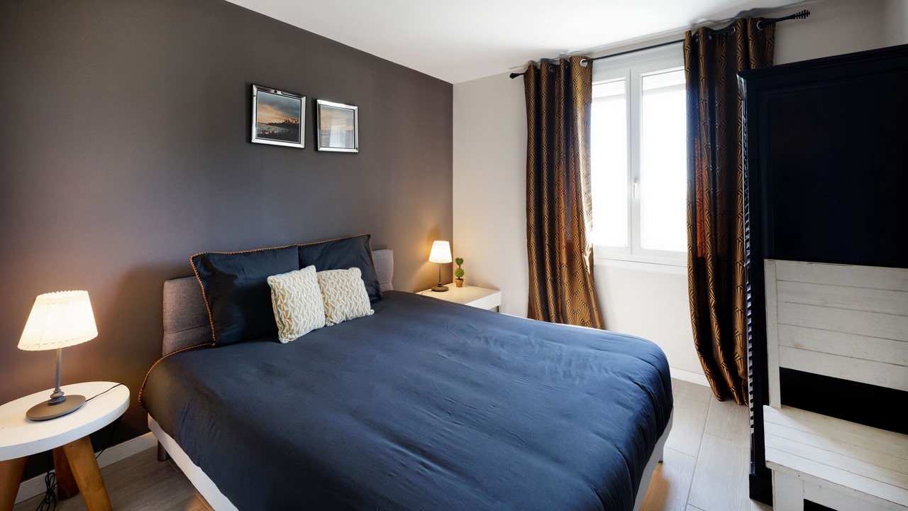 Photo of Bedroom in Behobie