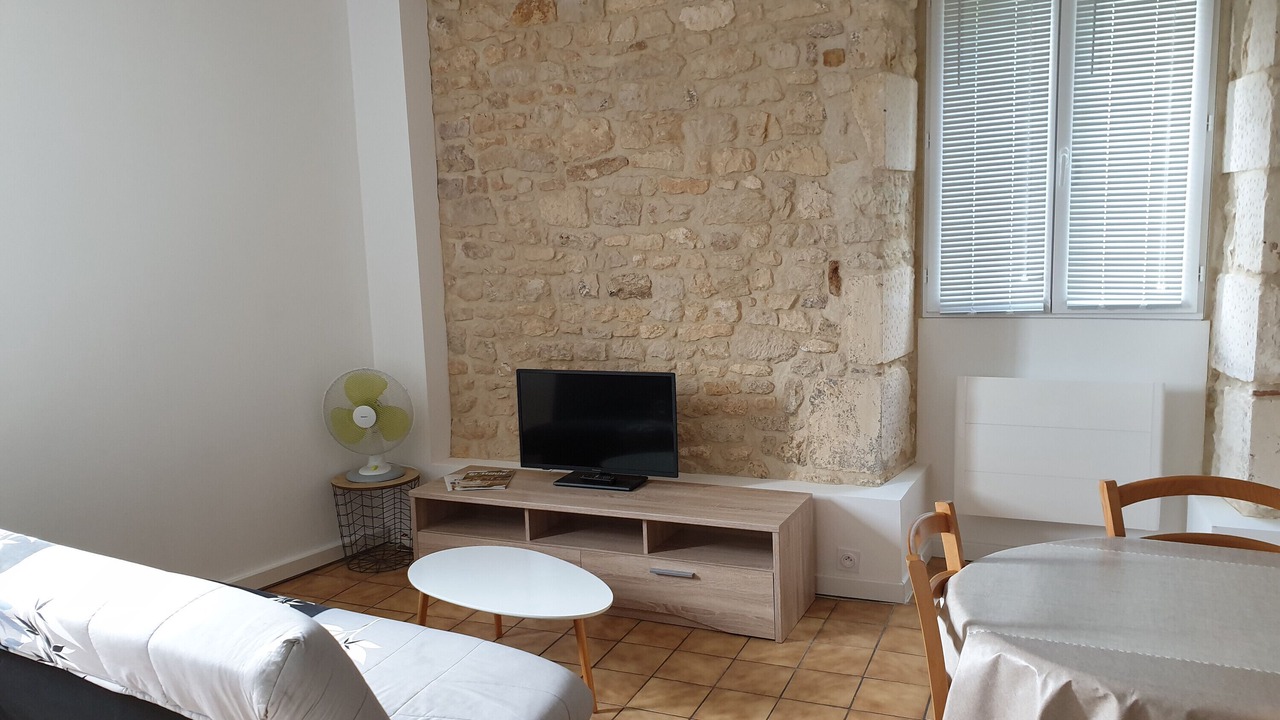 Photo of Livingroom in Chasseneuil-du-Poitou