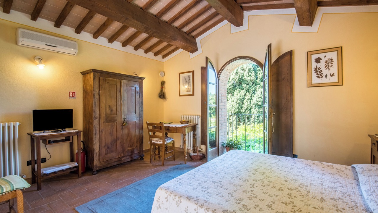 Photo of Bedroom in Montalcino