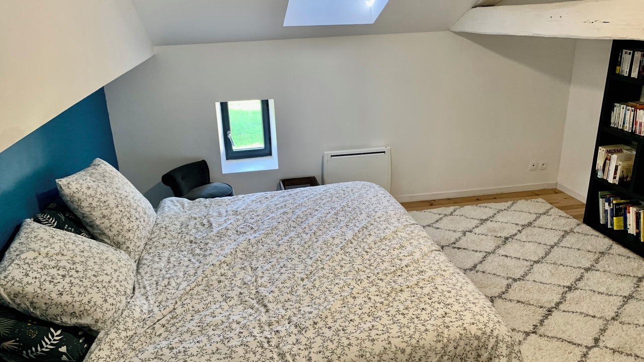 Photo of Bedroom in Barbezieux-Saint-Hilaire