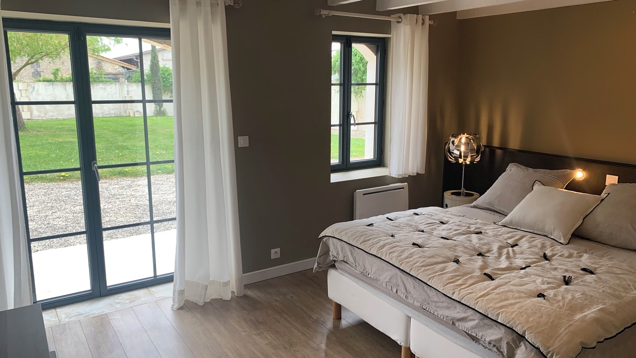 Photo of Bedroom in Barbezieux-Saint-Hilaire