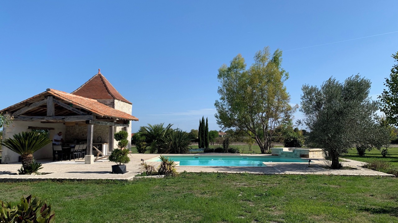 Photo of Outdoor in Barbezieux-Saint-Hilaire