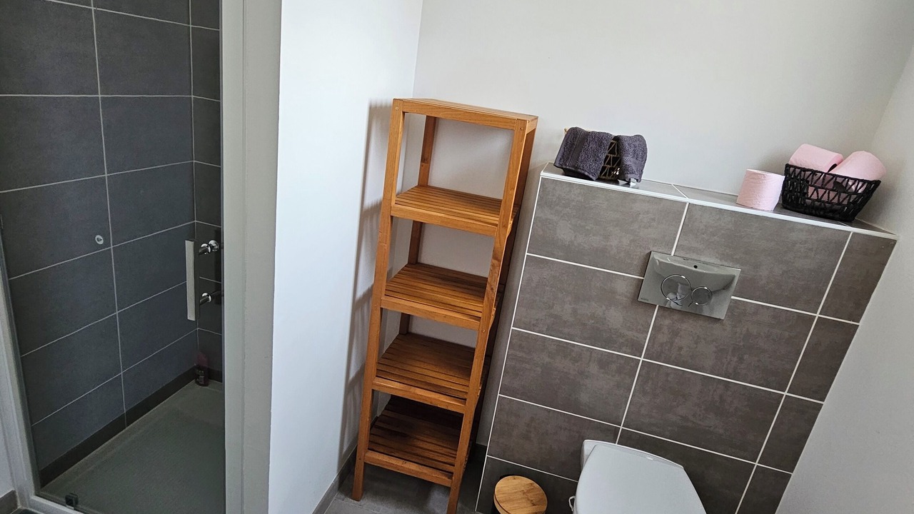 Photo of Bathroom in La Lande-de-Fronsac