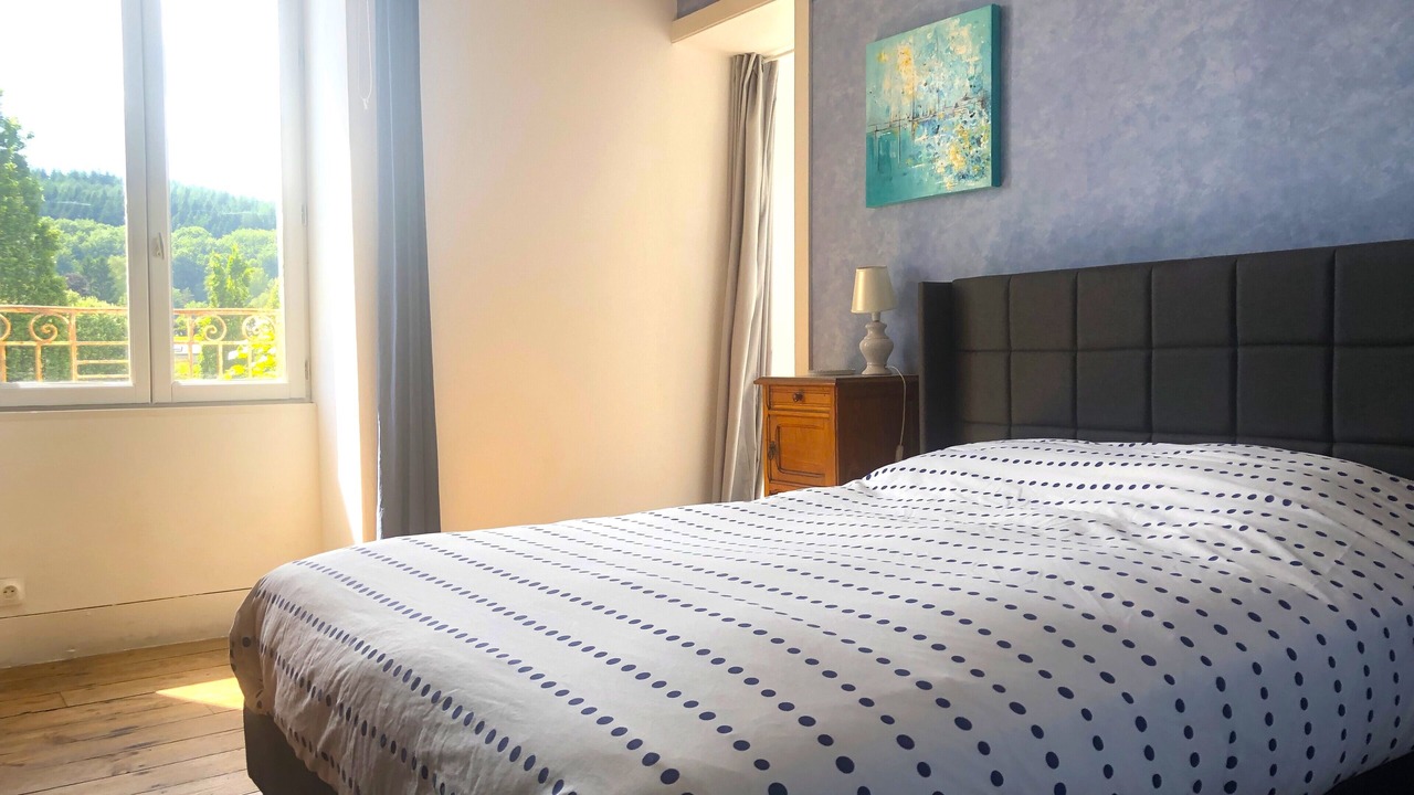 Photo of Bedroom in Lacelle