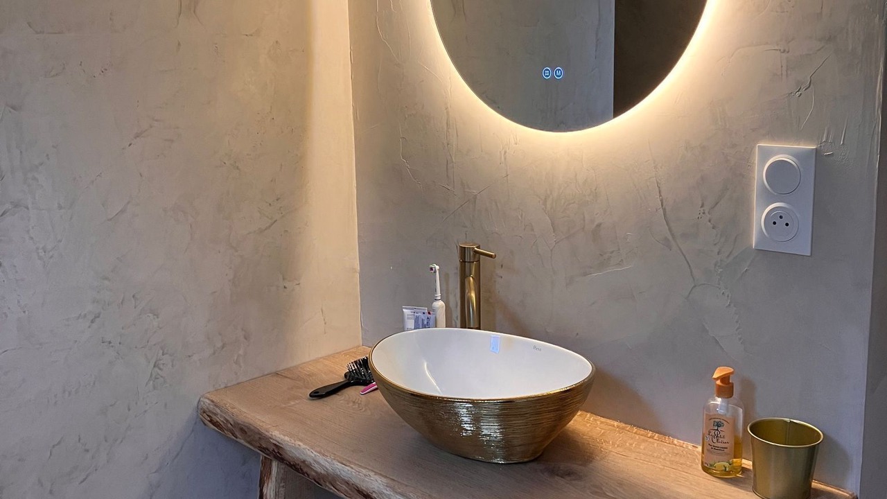 Photo of Bathroom in Montcaret