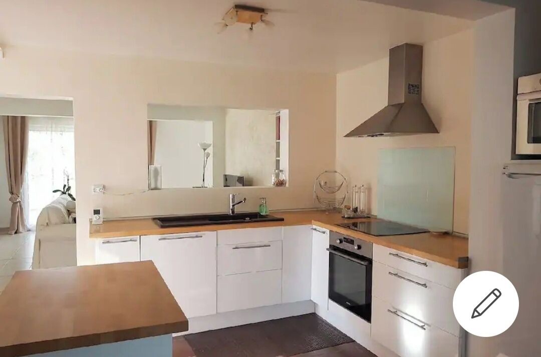 Photo of Kitchen in Gradignan