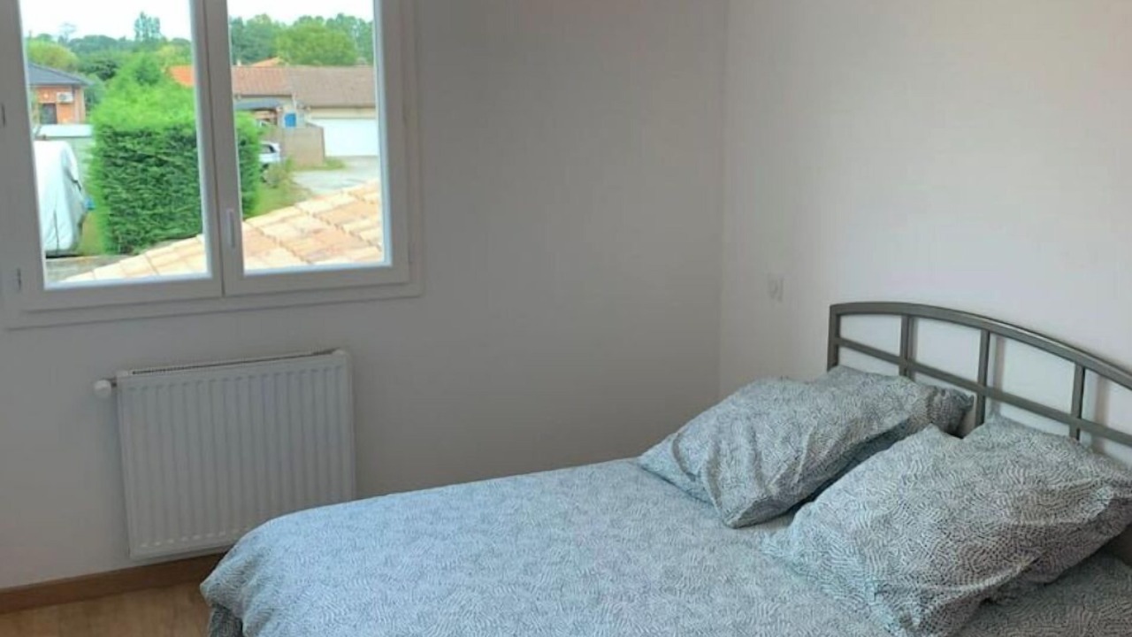 Photo of Bedroom in Villenave-d'Ornon