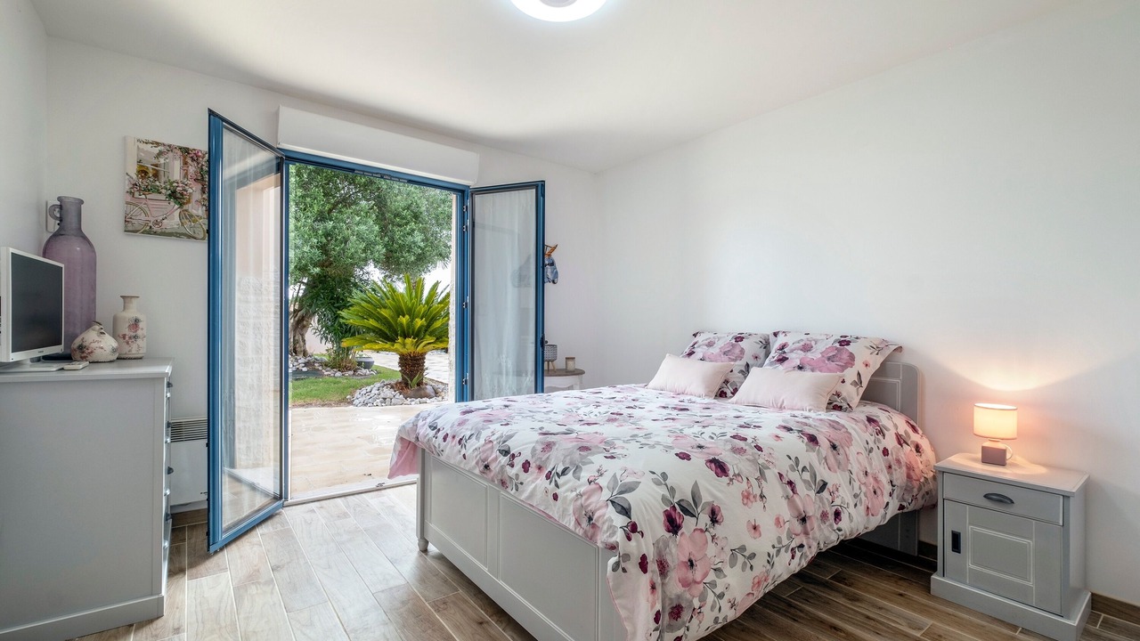 Photo of Bedroom in Saint Nazaire sur Charente