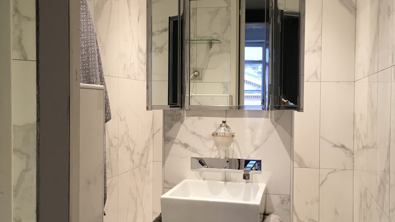 Photo of Bathroom in Bordeaux City Centre