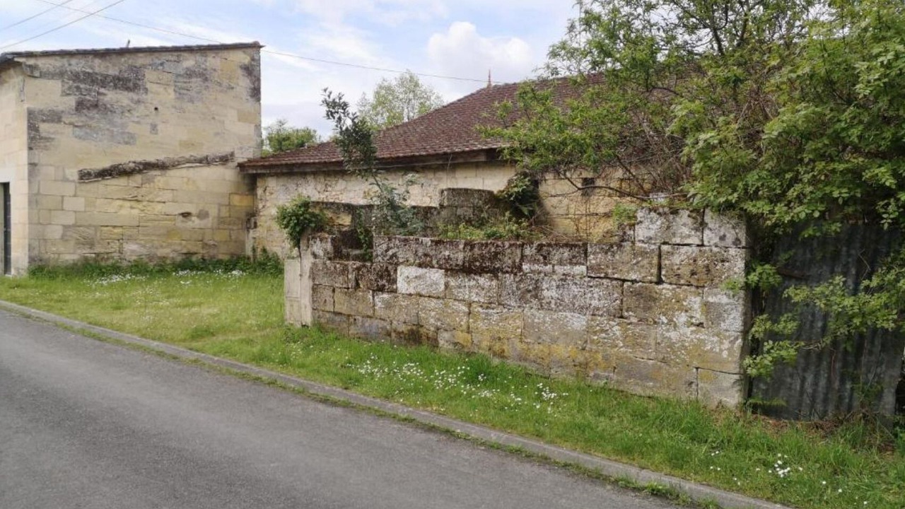 Photo of Outdoor in Saint-Denis-de-Pile