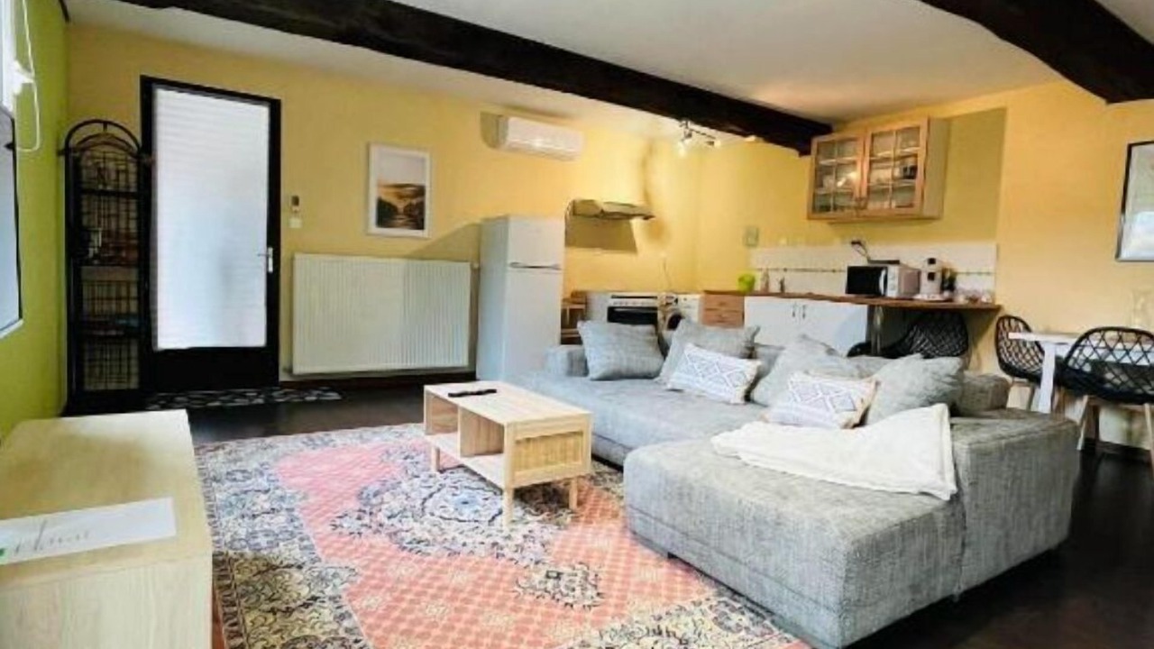 Photo of Livingroom in Saint-Denis-de-Pile