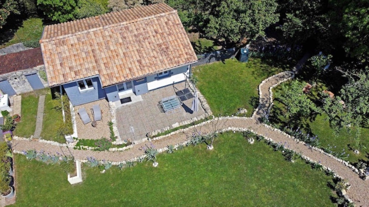 Photo of Outdoor in Verines
