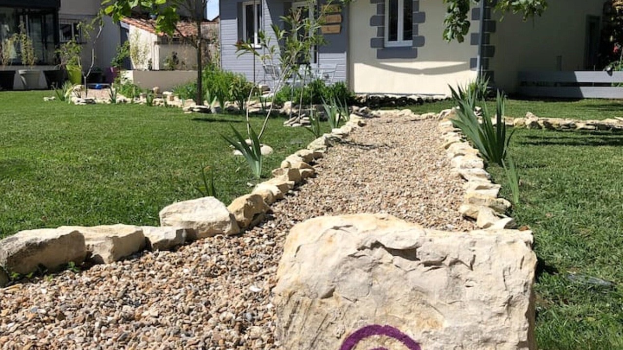 Photo of Outdoor in Verines