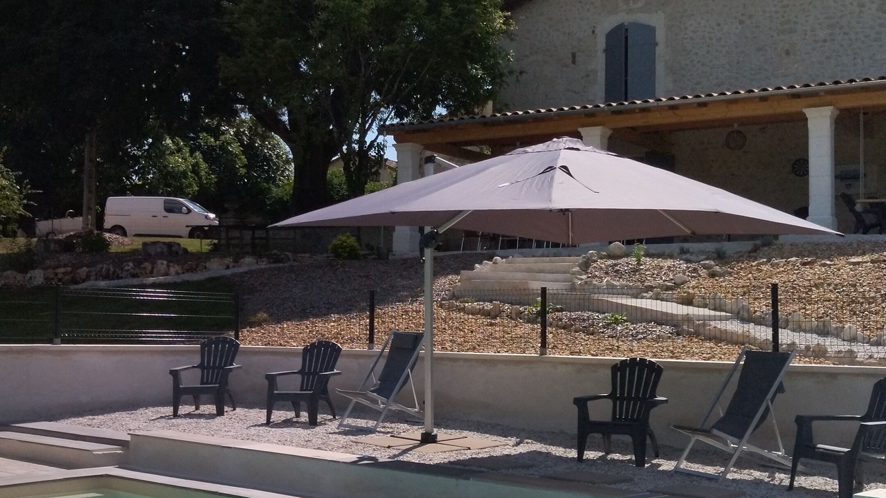 Photo of Outdoor in Bertric-Buree