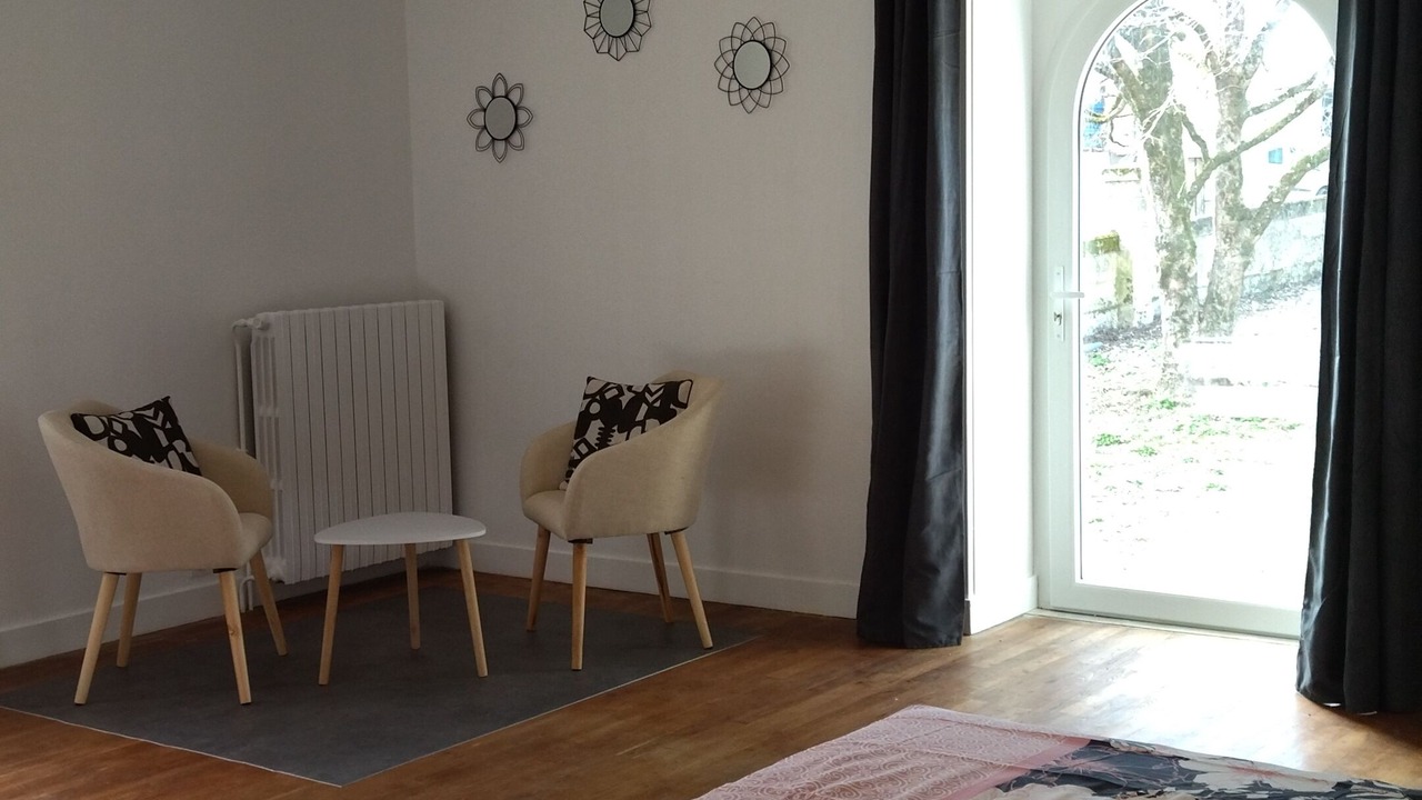 Photo of Bedroom in Bertric-Buree