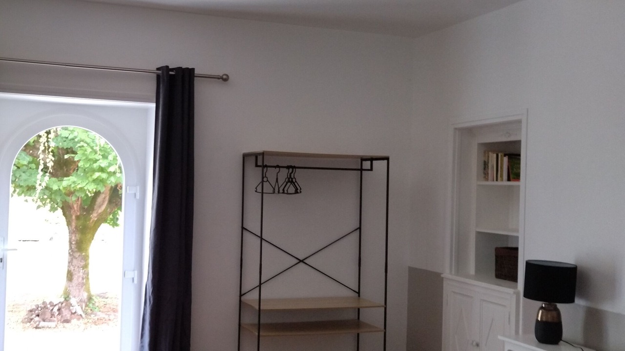Photo of Bedroom in Bertric-Buree