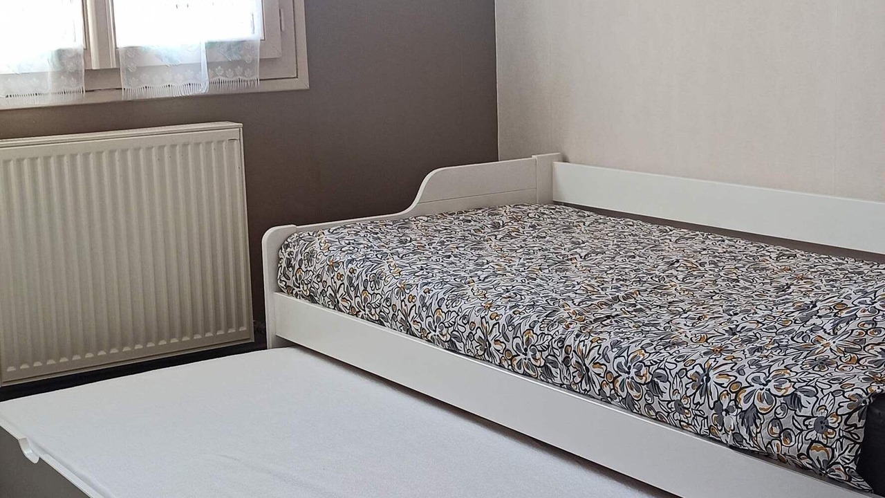Photo of Bedroom in Parentis-en-Born