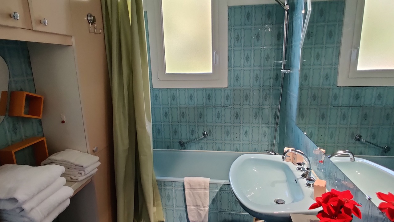 Photo of Bathroom in Thiviers