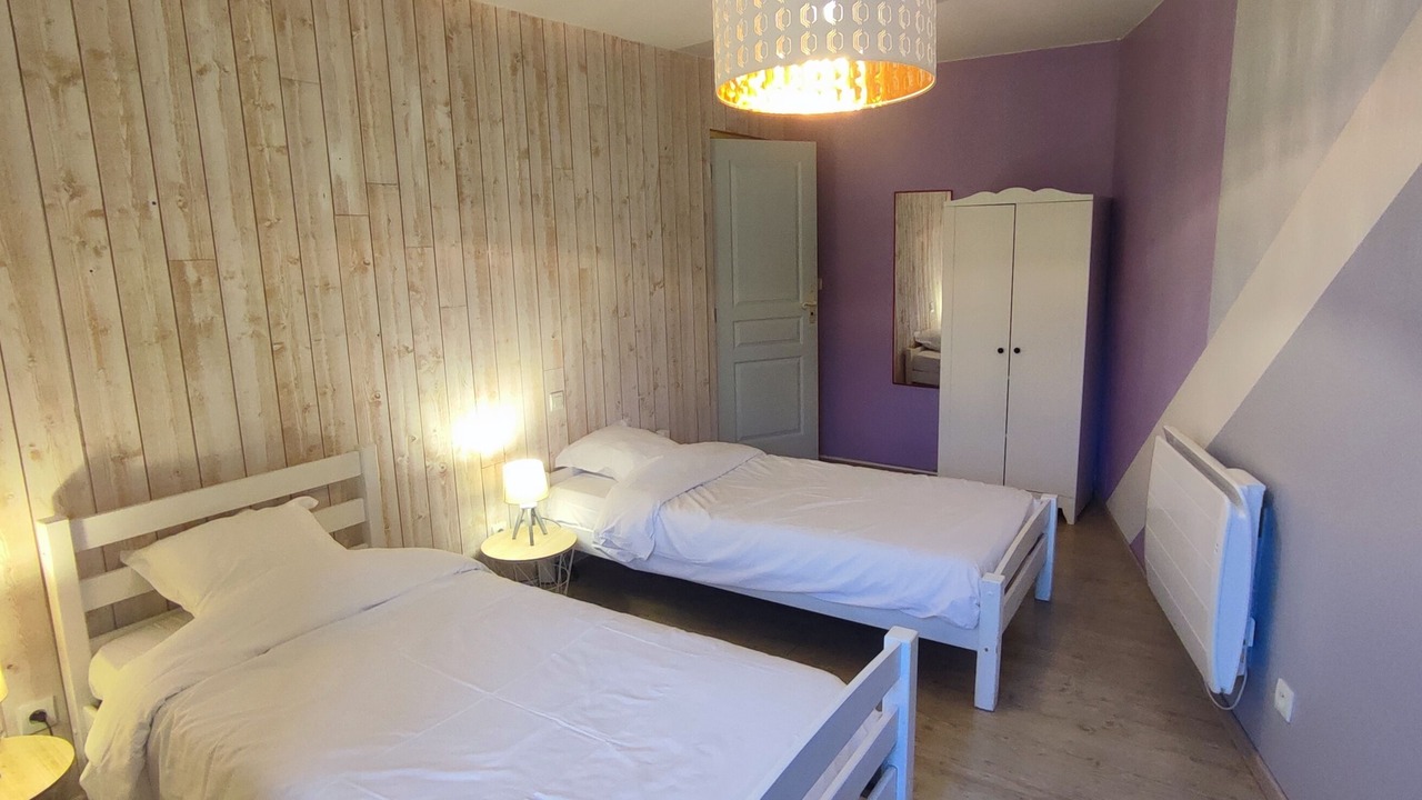 Photo of Bedroom in Salles-en-Toulon